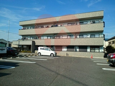 【駐車場】 | エストグリーン