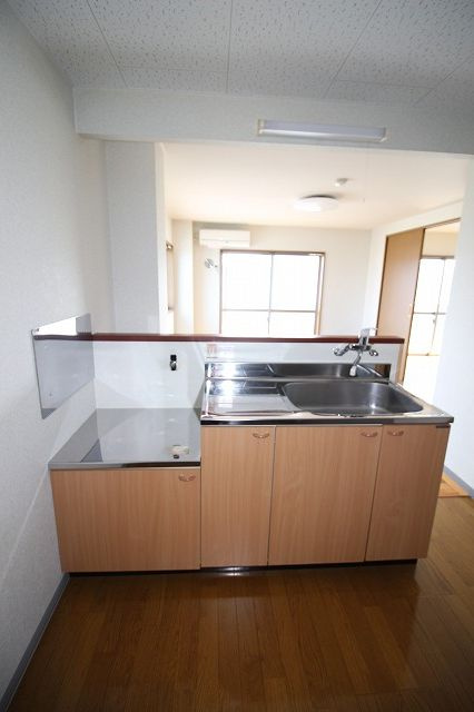 グランパレスパゴダのキッチン|お料理しやすいキッチンです