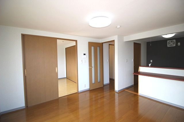 グランパレスパゴダのその他|リビングです