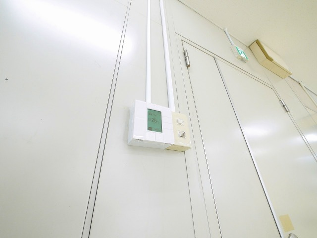 奈良事務機別館ビルの設備