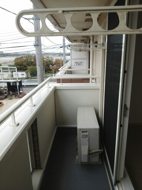 習志野市鷺沼５丁目のアパートのバルコニー|バルコニー