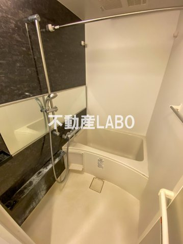 クリスタルグランツみなとシティの浴室