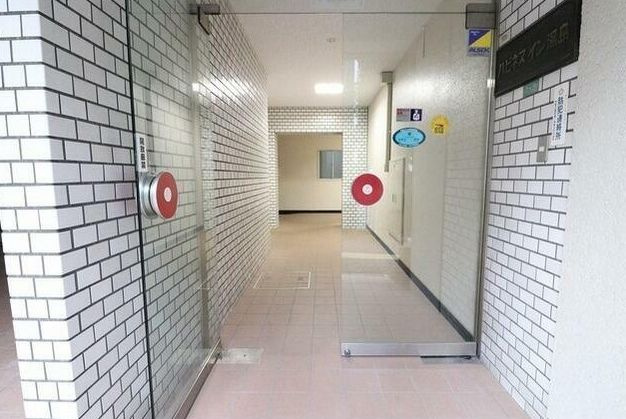【エントランス】