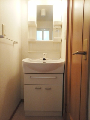 【洗面所】 | ラ・ベレッツアⅡ