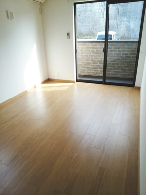 【居間・リビング】 | ラ・ベレッツアⅡ