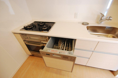 【キッチン】 | 本町橋タワー | コンパクトなキッチンで掃除もラクラク
