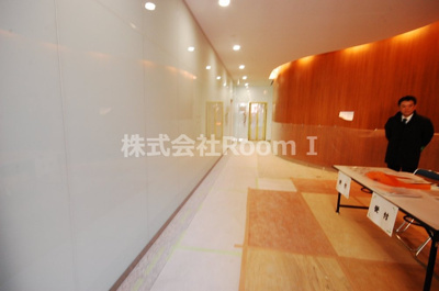 【エントランス】 | 本町橋タワー | 清潔なエントランスです