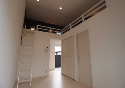 【居間・リビング】 | Castilloいのはな | ※同物件・同タイプの写真です。