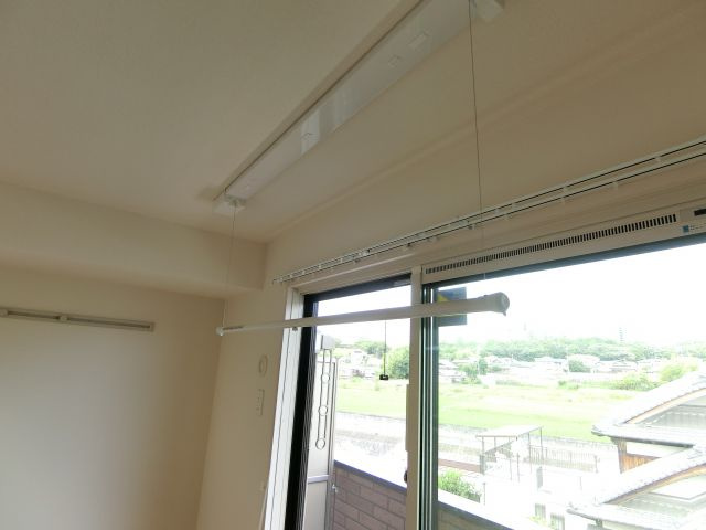 サウスメゾンジャスミンの内装|同物件別部屋