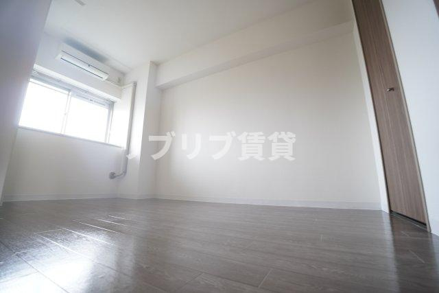 シャトーイノハナの洋室