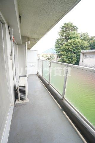 シャトーイノハナのバルコニー