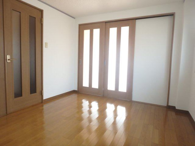 コーポ静の居間・リビング