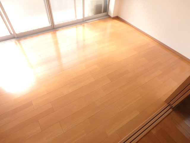 コーポ静の洋室