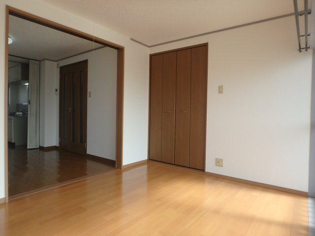 コーポ静の洋室