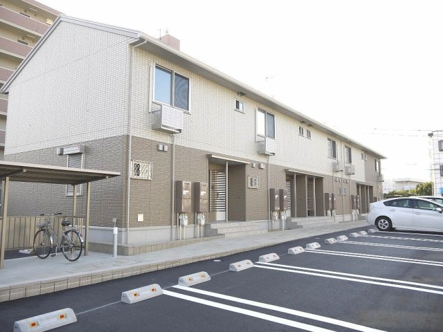 ジーウィズダム　Bの外観