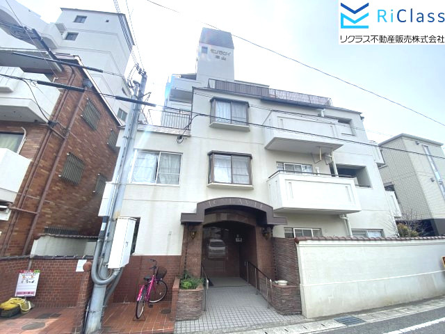 モンラヴィ本山の外観|落ち着いた雰囲気の外観です