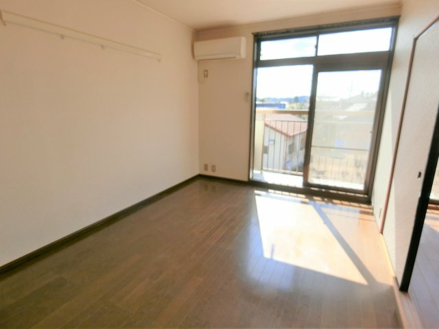 シティハイムヒロBの洋室