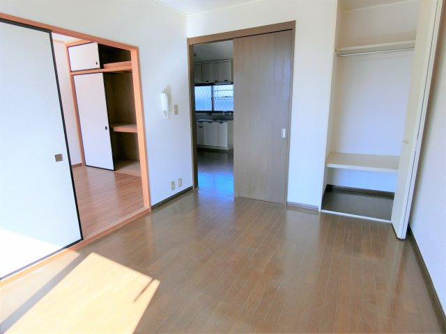 シティハイムヒロBの洋室