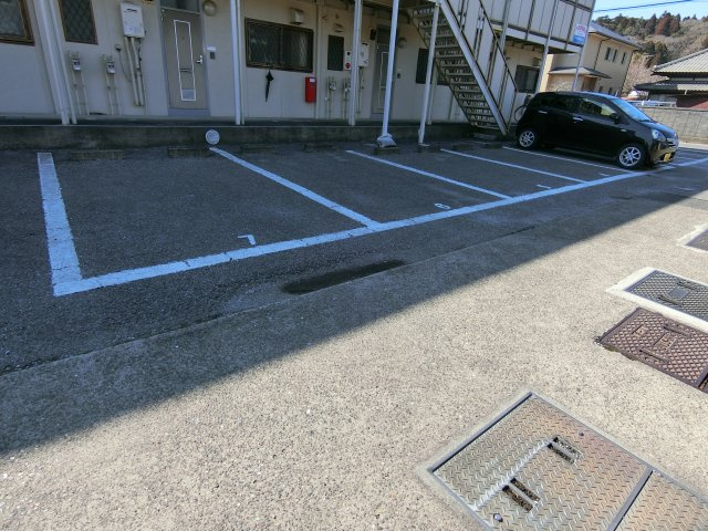 シティハイムヒロBの駐車場