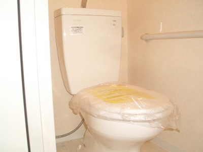 【トイレ】 | ソレイユ中崎