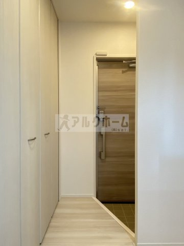 La Pause East Avenueの玄関