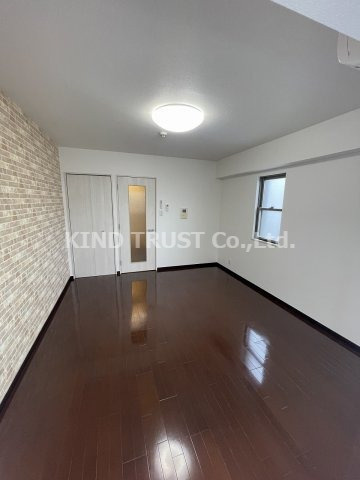 マティエール東梅田の居間・リビング|おしゃれな居間です