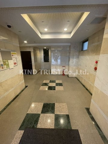 マティエール東梅田のロビー