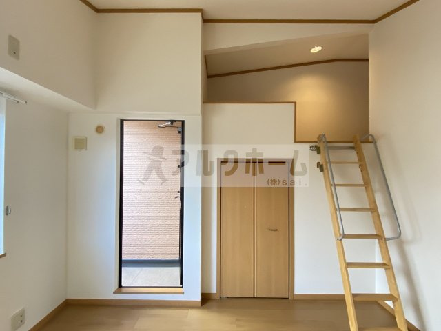 イーストガーデン