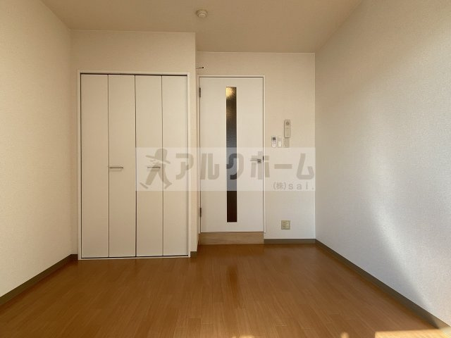 モアナコートの居間・リビング