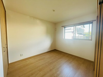 リッツアベニューの洋室|ゆったりした洋室です