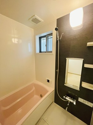 リッツアベニューの浴室|コンパクトで使いやすいお風呂です