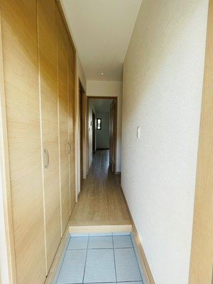 リッツアベニューの玄関|きれいな玄関です