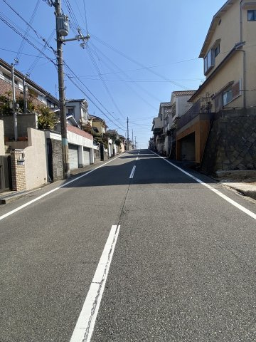 神戸市北区鈴蘭台北町３丁目　A号地の前面道路含む現地写真