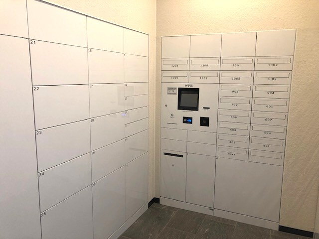 ルフォンプログレ蔵前プレミアのエントランス