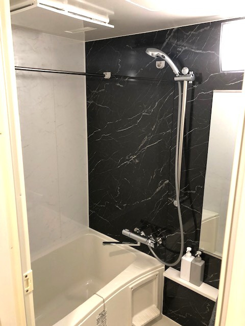 ルフォンプログレ蔵前プレミアの浴室