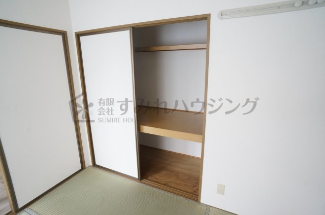 グランパルク向井の収納