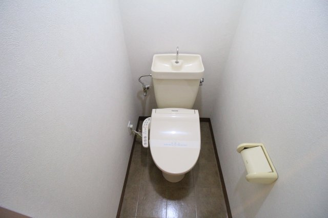 フレクション堀川のトイレ