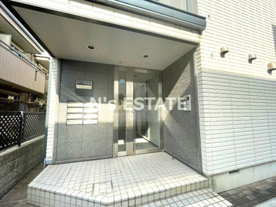 【エントランス】 | グレイス御屋敷通