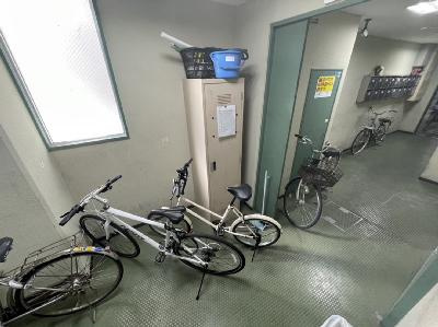 ベルク穂高の駐車場|駐輪スペース