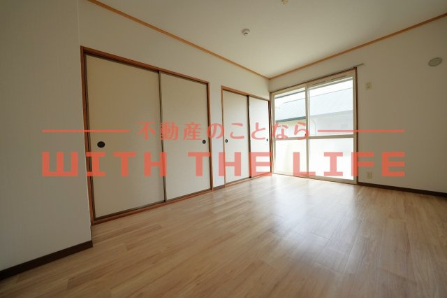 フリーデン安居野G棟【キャッシュバック対象物件】の寝室|使い勝手のいい寝室です