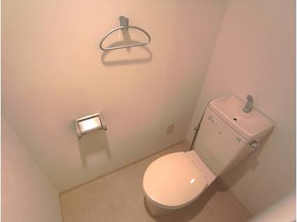 ドミール春日野道Ｎのトイレ