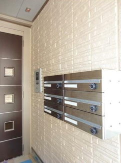 【エントランス】