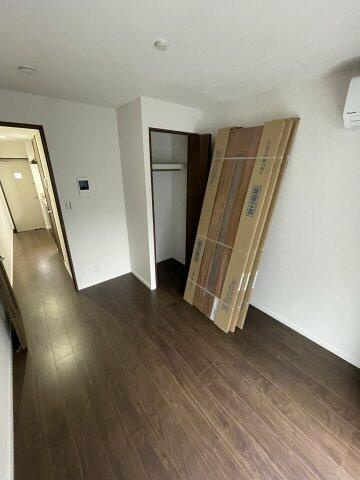 INside Grove EVEの寝室