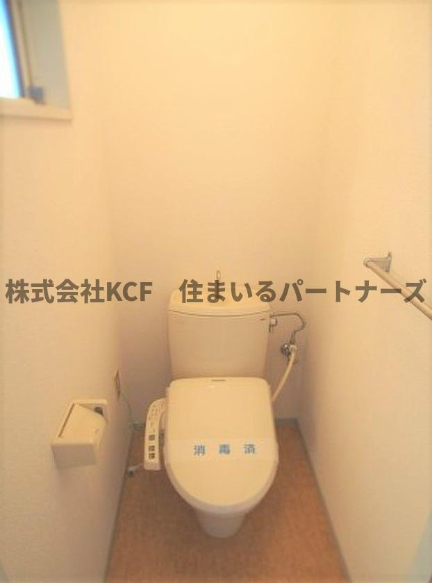 フリーデン安居野Gのトイレ|ゆったりとした空間のトイレです