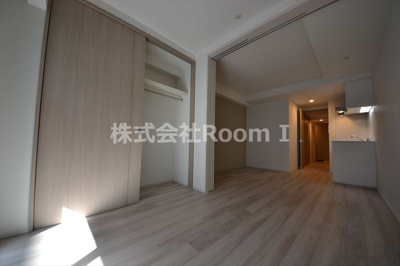 【寝室】 | BPRレジデンス大阪本町Q | 広くて明るい寝室