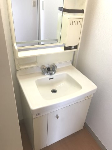 白山ファミーの独立洗面台