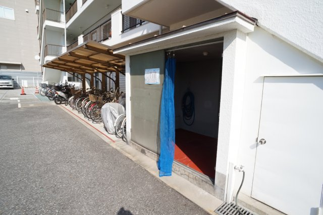 赤崎ビルのその他共用部分|敷地内ゴミ置き場