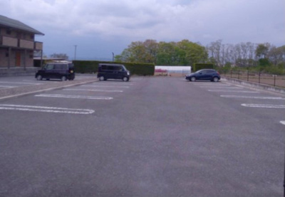 【駐車場】 | ロイヤルレジデンス C