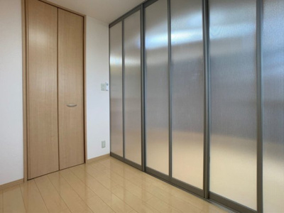 【内装】 | ロイヤルレジデンス C | 洋室