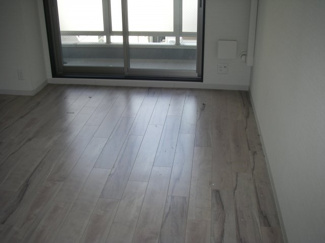 【居間・リビング】 | アムールみのりⅤ | ゆったり過ごせる居間です